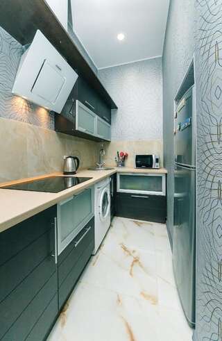 Апартаменты Hotrent Apartments Kreschatik Area Киев Апартаменты Делюкс (с гидромассажной ванной) на улице Ивана Франко, 27-4