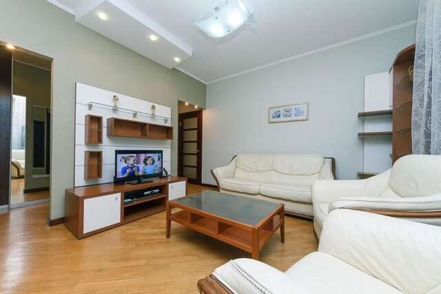 Апартаменты Hotrent Apartments Kreschatik Area Киев-18