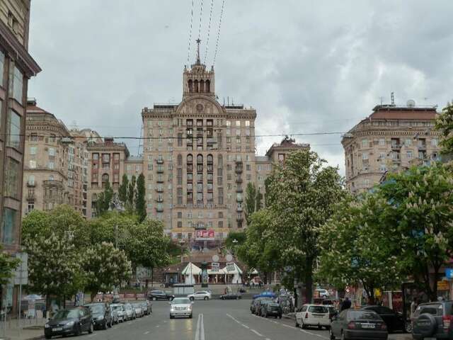Апартаменты Hotrent Apartments Kreschatik Area Киев-20